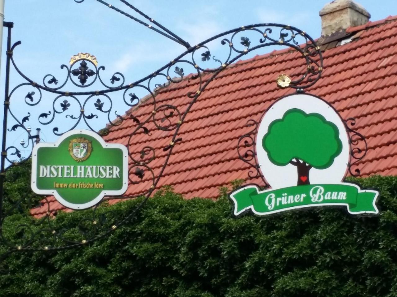 Hotel-Landgasthof Gruener Baum - Dittigheim เทาเบอร์บิชอฟส์ไฮม์ ภายนอก รูปภาพ